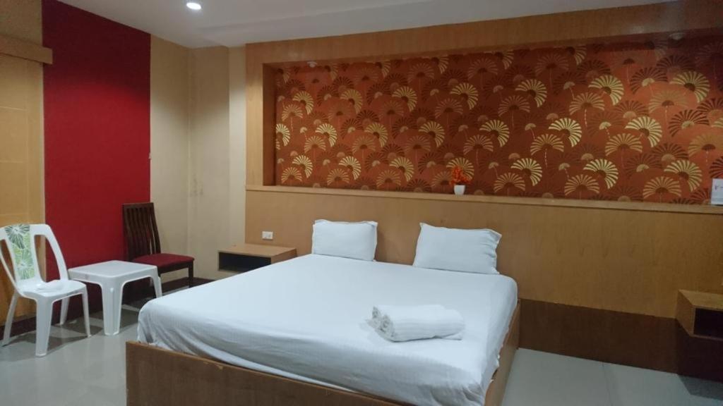 New Pind Balluchi Inn Pattaya Eksteriør bilde