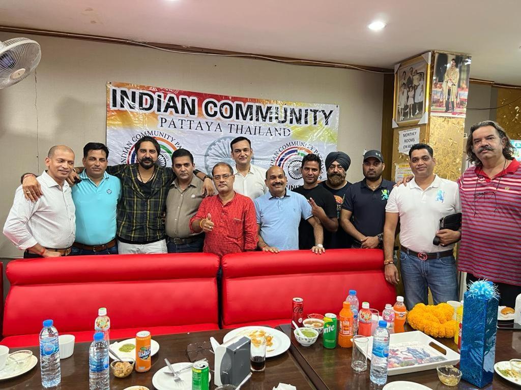 New Pind Balluchi Inn Pattaya Eksteriør bilde