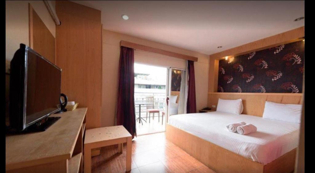 New Pind Balluchi Inn Pattaya Eksteriør bilde