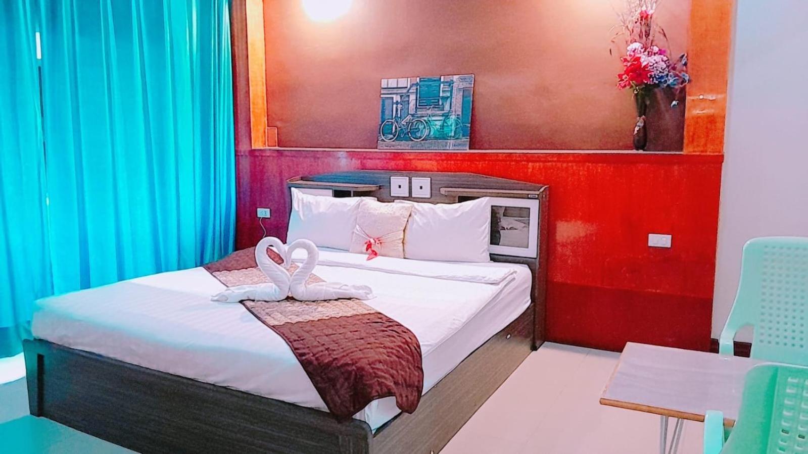 New Pind Balluchi Inn Pattaya Eksteriør bilde