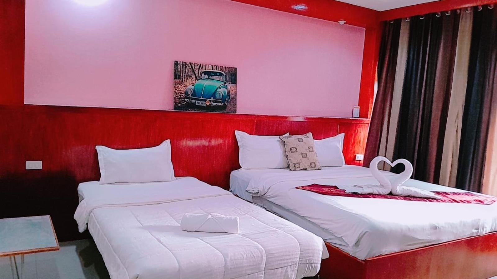 New Pind Balluchi Inn Pattaya Eksteriør bilde